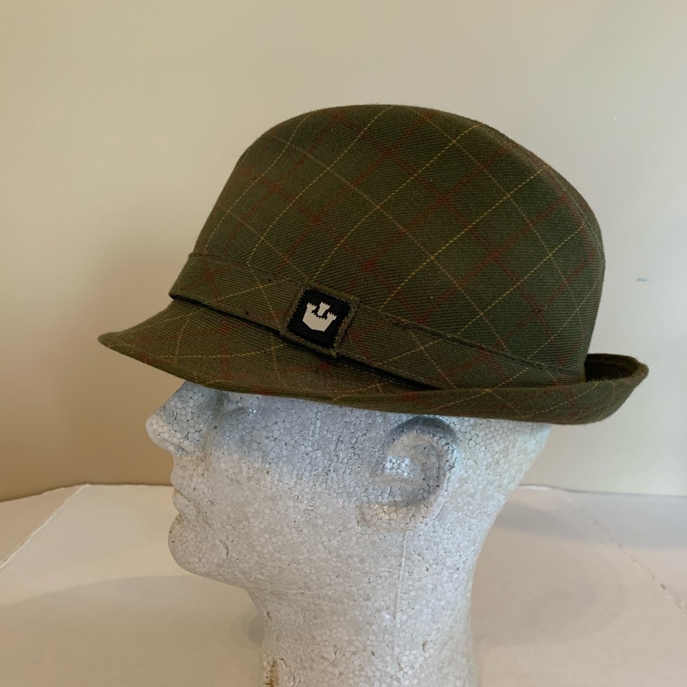 Fedora hat